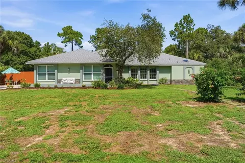 505 Thompson Ave, Lehigh Acres, FL 33972