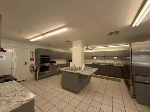 Kitchen - 16 Jade Dr, Naples, FL 34114 photo 2 of 2