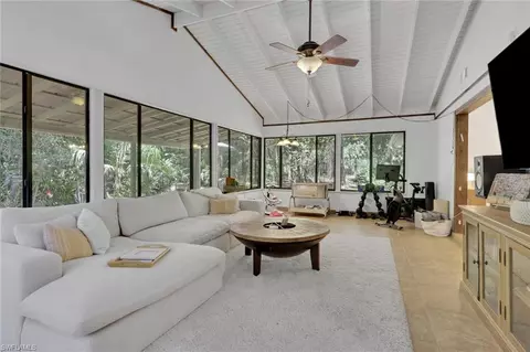 3110 10th Ave SE, Naples, FL 34117