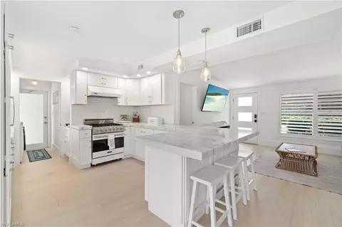 Kitchen - 2180 Harbor Ln, Naples, FL 34104 photo 1 of 4