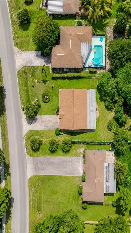 View/Area - 4000 Outer Dr, Naples, FL 34112 photo 8 of 13