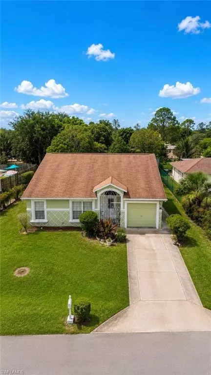 View/Area - 4000 Outer Dr, Naples, FL 34112 photo 9 of 13