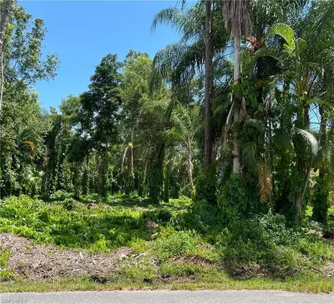 335 Porter St, Naples, FL 34113 photo 7