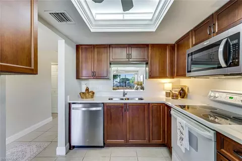 3030 Binnacle Dr #101, Naples, FL 34103 photo 10