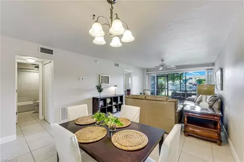 3030 Binnacle Dr #101, Naples, FL 34103 photo 5