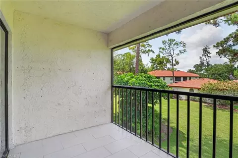 Exterior - 909 Augusta Blvd #7, Naples, FL 34113 photo 3 of 10