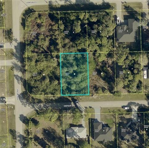 3852 Huntley St, Fort Myers, FL 33905