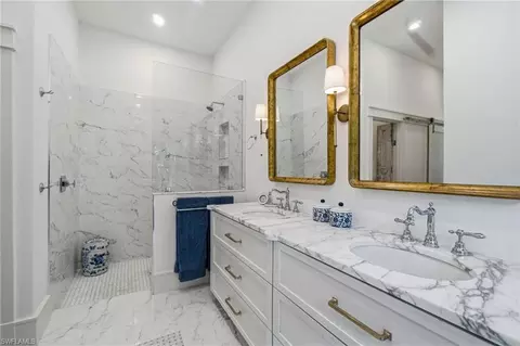 Bath - 742 11th Ave S, Naples, FL 34102 photo 2 of 7