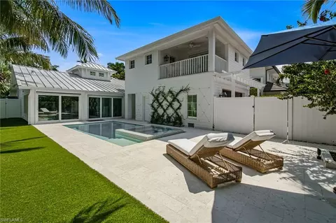 Exterior - 742 11th Ave S, Naples, FL 34102 photo 7 of 11