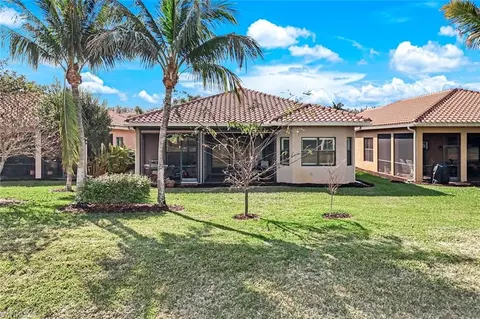 Exterior - 3224 Pacific Dr, Naples, FL 34119 photo 9 of 15