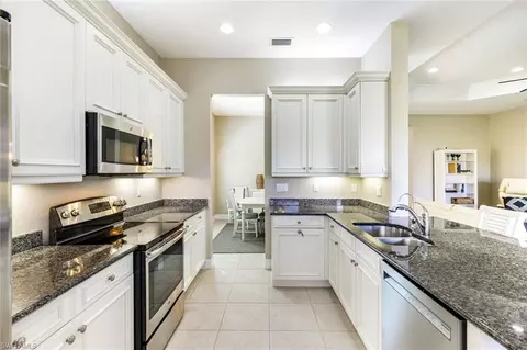 Kitchen - 3224 Pacific Dr, Naples, FL 34119 photo 1 of 5