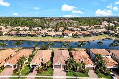 View/Area - 3224 Pacific Dr, Naples, FL 34119 photo 3 of 6