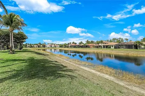 View/Area - 3224 Pacific Dr, Naples, FL 34119 photo 1 of 6
