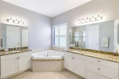 Bath - 3224 Pacific Dr, Naples, FL 34119 photo 1 of 4
