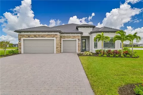 18236 Killinton Ct, Estero, FL 33928 photo 2