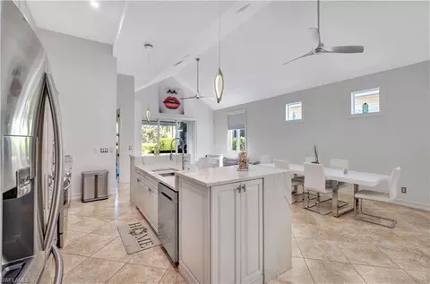 Kitchen - 3005 Coco Ave, Naples, FL 34112 photo 2 of 5