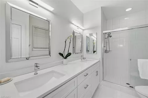 Bath - 512 Turtle Hatch Rd, Naples, FL 34103 photo 1 of 1