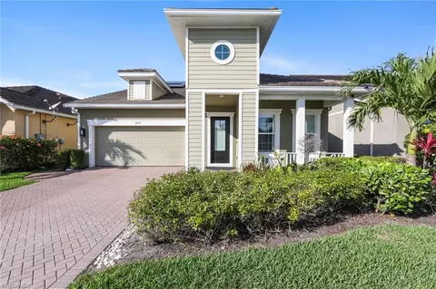 3275 Pilot Cir, Naples, FL 34120 photo 2