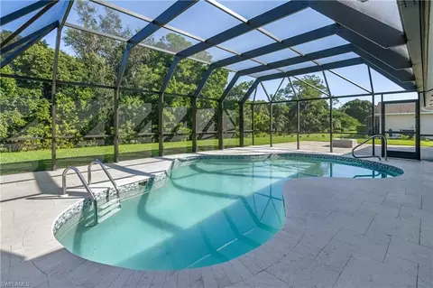 5105 Berkeley Dr, Naples, FL 34112 photo 32