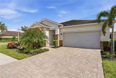 28056 Seasons Tide Ave, Bonita Springs, FL 34135