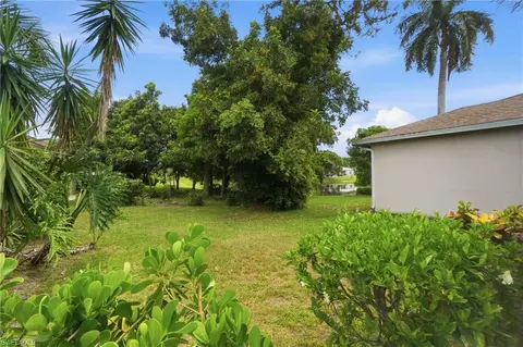 Exterior - 295 Stanhope Cir, Naples, FL 34104 photo 13 of 14
