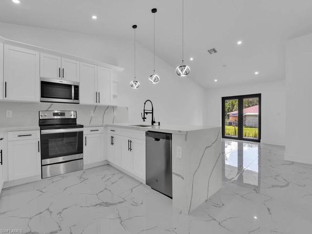 104106 Hightower Ave S, Lehigh Acres, FL 33973
