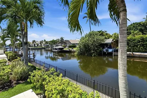 Exterior - 2150 Tarpon Rd, Naples, FL 34102 photo 7 of 7