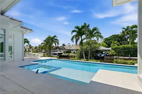Exterior - 2150 Tarpon Rd, Naples, FL 34102 photo 3 of 7