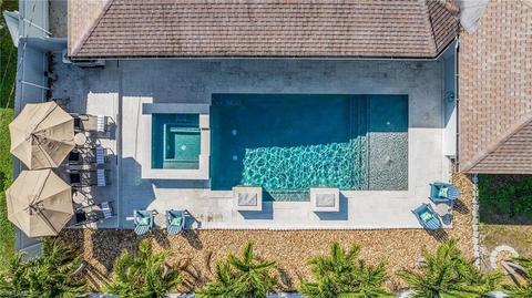 601 SE 30th St, Cape Coral, FL 33904