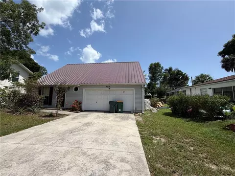 4210 Cindy Ave, Naples, FL 34112 photo 2