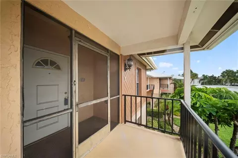 Exterior - 195 Cypress Way E #8, Naples, FL 34110 photo 2 of 8
