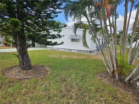 Exterior - 859 Manatee Rd, Naples, FL 34114 photo 2 of 22