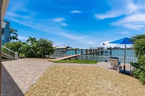 Exterior - 23 W Pelican St, Naples, FL 34113 photo 7 of 11