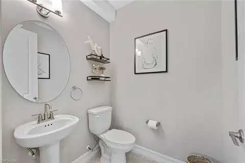 Bath - 7348 Rockefeller Dr, Naples, FL 34119 photo 4 of 4