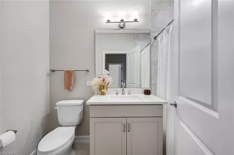 Bath - 7348 Rockefeller Dr, Naples, FL 34119 photo 3 of 4