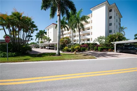 Exterior - 21 High Point Cir E #305, Naples, FL 34103 photo 2 of 16