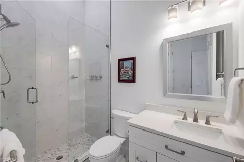Bath - 9259 Fieldstone Ln, Naples, FL 34120 photo 4 of 4