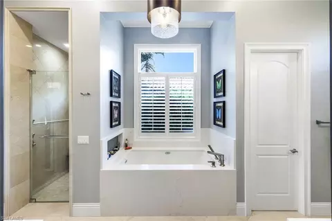 Bath - 2558 Escada Ct, Naples, FL 34109 photo 1 of 7