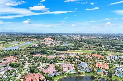 View/Area - 2558 Escada Ct, Naples, FL 34109 photo 3 of 5