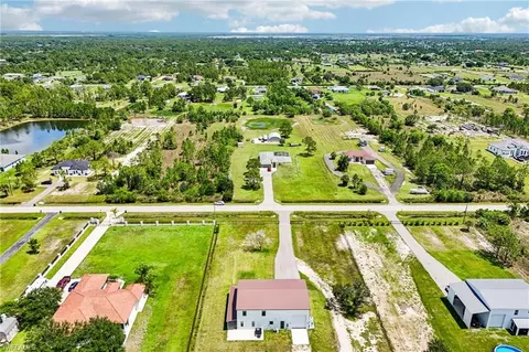 View/Area - 3620 56th Ave NE, Naples, FL 34120 photo 3 of 7