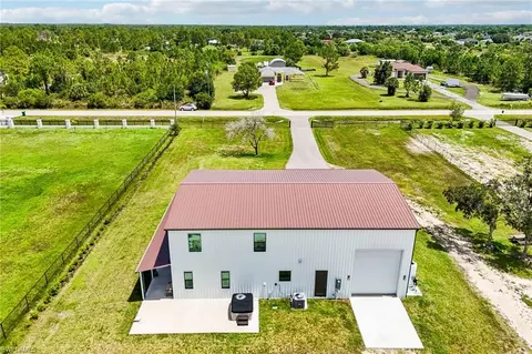 View/Area - 3620 56th Ave NE, Naples, FL 34120 photo 2 of 7