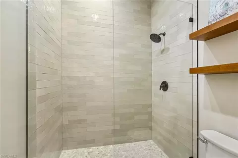 Bath - 3620 56th Ave NE, Naples, FL 34120 photo 5 of 5