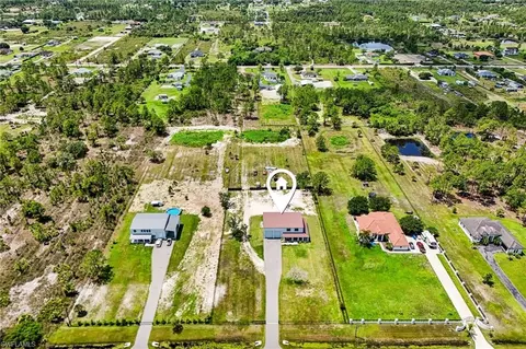 View/Area - 3620 56th Ave NE, Naples, FL 34120 photo 1 of 7