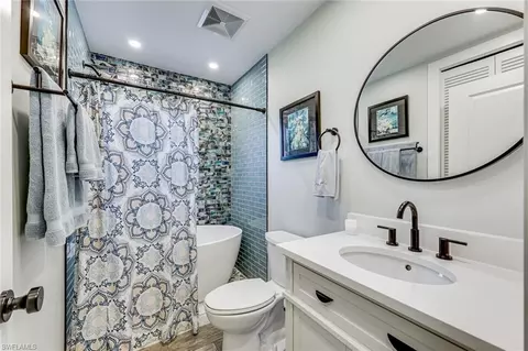 Bath - 2385 Sunset Ave, Naples, FL 34112 photo 2 of 2