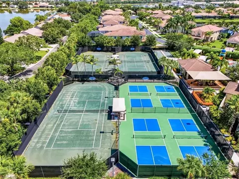 View/Area - 13421 Coronado Dr, Naples, FL 34109 photo 3 of 4