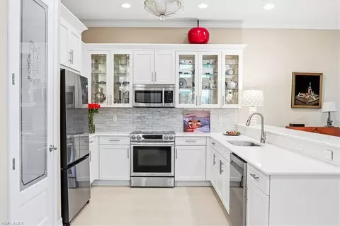 Kitchen - 13421 Coronado Dr, Naples, FL 34109 photo 2 of 3