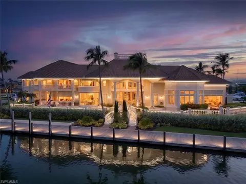 490 Renard Ct, Marco Island, FL 34145