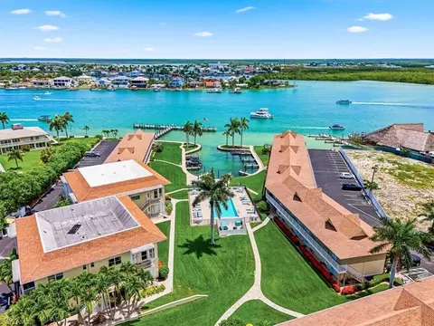 850 Palm St #F2, Marco Island, FL 34145