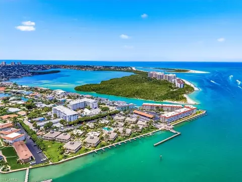 140 Palm St #207, Marco Island, FL 34145