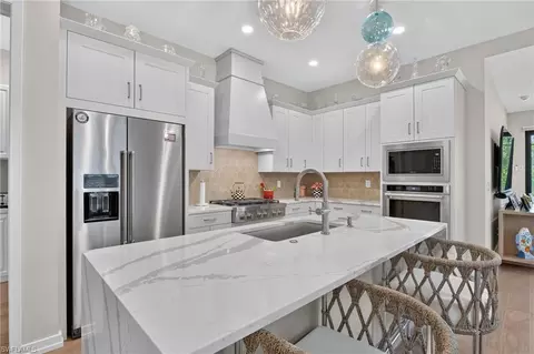 Kitchen - 14596 Kingfisher Loop, Naples, FL 34120 photo 2 of 4